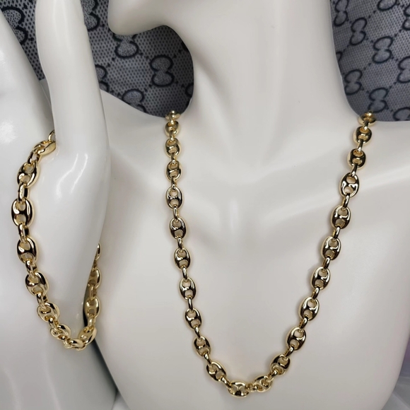 Laminated gold necklace & bracelet set - Picture 1 of 2